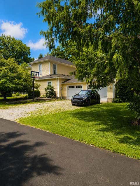 Tiny photo for 702 Washington Street, Burlington, IN 46915 (MLS # 202626161)