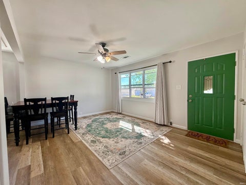 Tiny photo for 4917 Sherbrooke Road, Evansville, IN 47710 (MLS # 202644943)