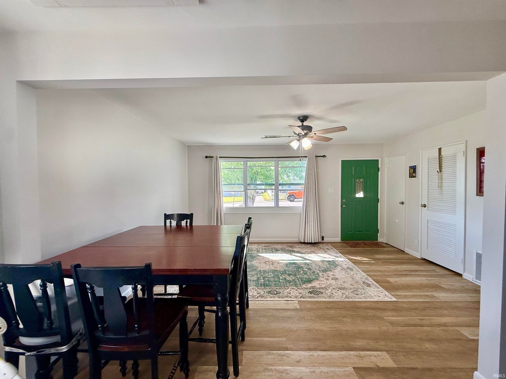 Photo of 4917 Sherbrooke Road, Evansville, IN 47710 (MLS # 202644943)