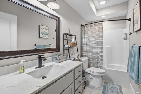 Tiny photo for 122 Thornbush Drive, West Lafayette, IN 47906 (MLS # 202609236)