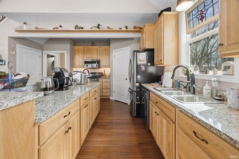 Tiny photo for 122 Thornbush Drive, West Lafayette, IN 47906 (MLS # 202609236)