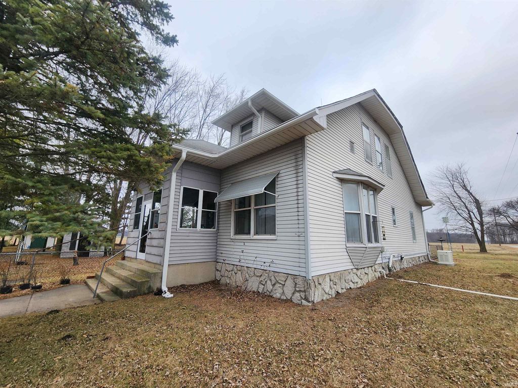 Photo of 6049 N 300 E, Monterey, IN 46960 (MLS # 202601003)