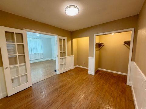 Tiny photo for 644 E Maryland Street, Evansville, IN 47711 (MLS # 202611544)