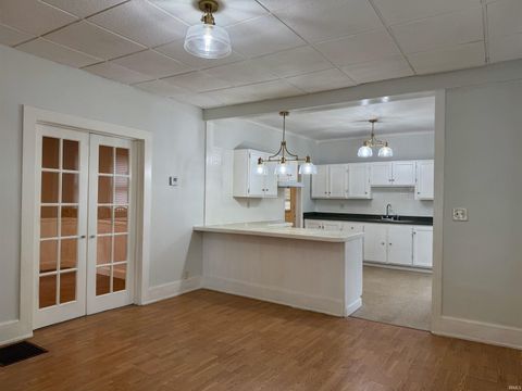Tiny photo for 644 E Maryland Street, Evansville, IN 47711 (MLS # 202611544)