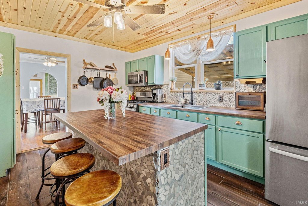 Photo of 310 Lincoln Street, Williamsport, IN 47993 (MLS # 202608477)