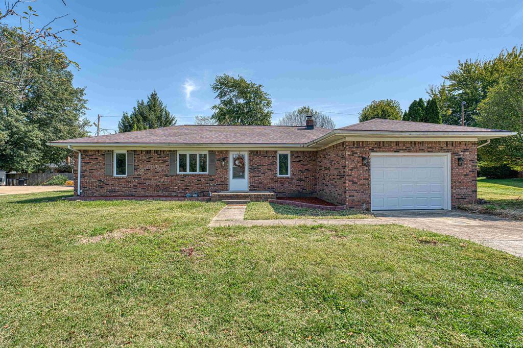 Photo of 430 Fuquay Road, Evansville, IN 47715 (MLS # 202538315)