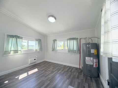 Tiny photo for 9419 E 400 North Road, Van Buren, IN 46991 (MLS # 202636558)