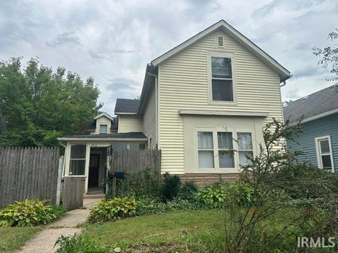 Tiny photo for 1012 W Colfax Avenue, South Bend, IN 46616 (MLS # 202637644)