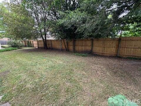 Tiny photo for 1012 W Colfax Avenue, South Bend, IN 46616 (MLS # 202637644)