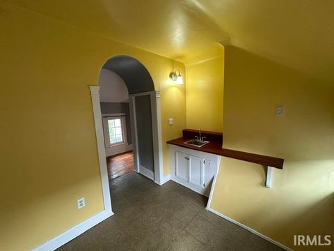 Tiny photo for 1012 W Colfax Avenue, South Bend, IN 46616 (MLS # 202637644)