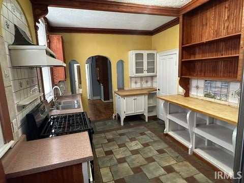 Tiny photo for 1012 W Colfax Avenue, South Bend, IN 46616 (MLS # 202637644)