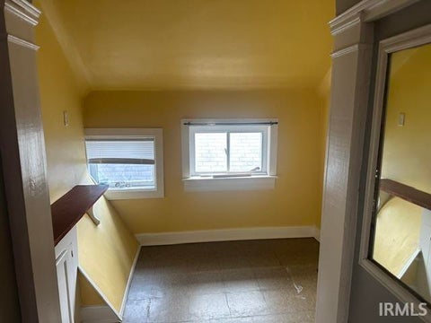 Tiny photo for 1012 W Colfax Avenue, South Bend, IN 46616 (MLS # 202637644)