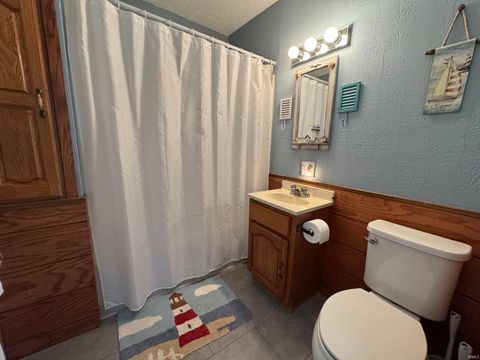 Tiny photo for 258 ADAMS Avenue, Peru, IN 46970 (MLS # 202544750)