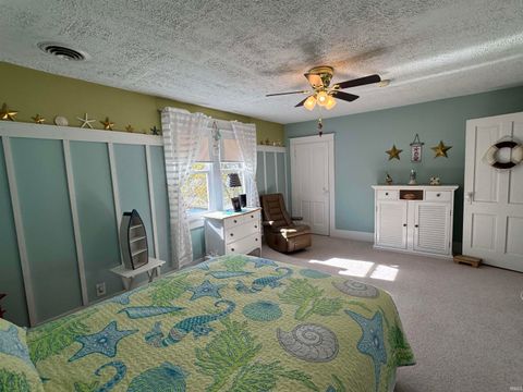 Tiny photo for 258 ADAMS Avenue, Peru, IN 46970 (MLS # 202544750)