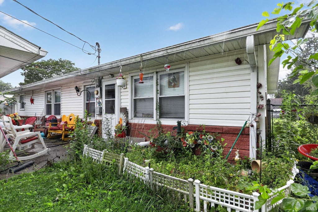 Photo of 216 W South A Street, Gas City, IN 46933 (MLS # 202632465)