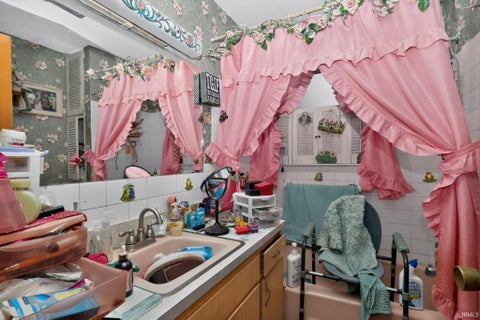 Tiny photo for 216 W South A Street, Gas City, IN 46933 (MLS # 202632465)