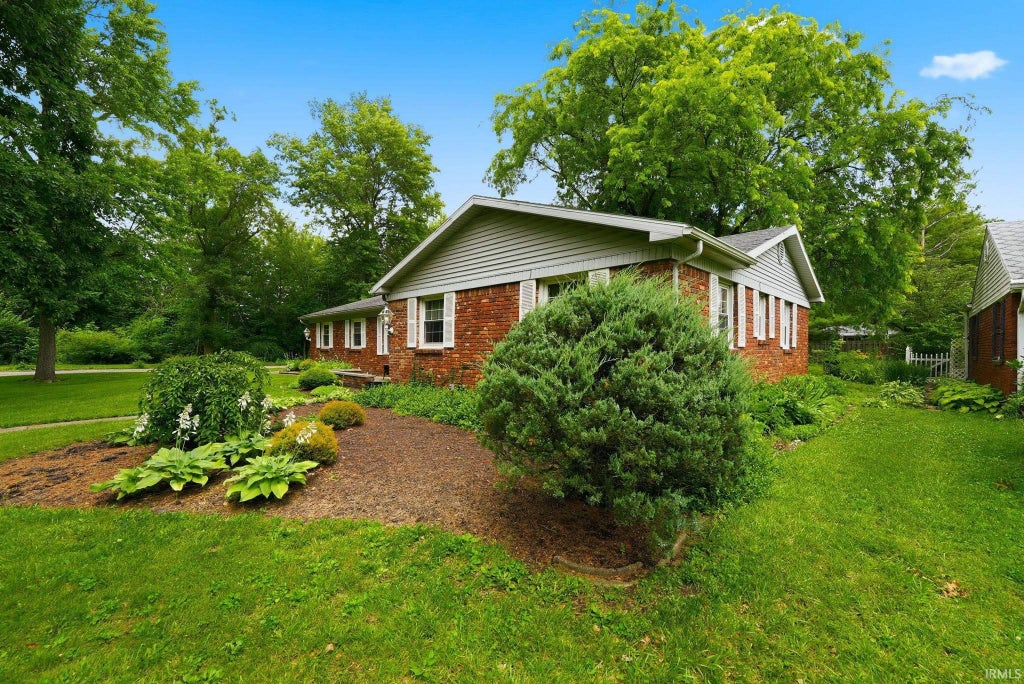 Photo of 4008 N Locust Street, Muncie, IN 47304 (MLS # 202623903)