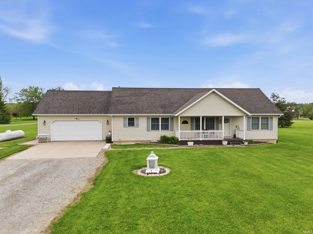 Photo of 4918 County Road 48, Auburn, IN 46706 (MLS # 202619147)