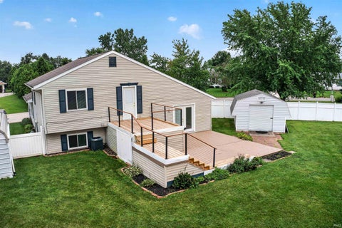 Tiny photo for 27407 Cobblestone Way, Elkhart, IN 46514 (MLS # 202633338)