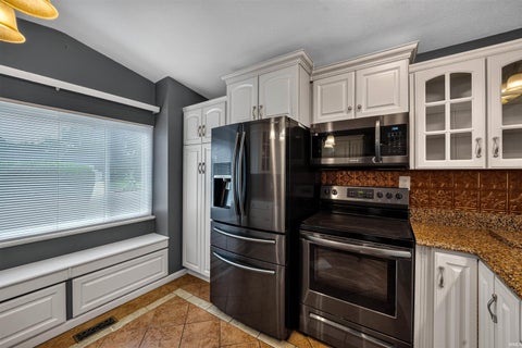 Tiny photo for 27407 Cobblestone Way, Elkhart, IN 46514 (MLS # 202633338)