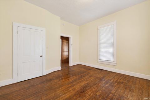 Tiny photo for 705 W 13Th Street, Bloomington, IN 47404 (MLS # 202609632)