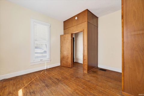 Tiny photo for 705 W 13Th Street, Bloomington, IN 47404 (MLS # 202609632)