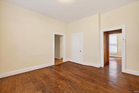 Tiny photo for 705 W 13Th Street, Bloomington, IN 47404 (MLS # 202609632)