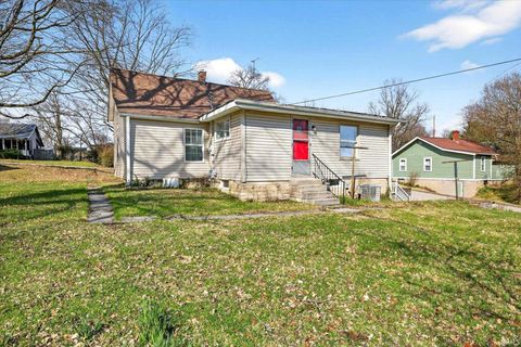 Tiny photo for 705 W 13Th Street, Bloomington, IN 47404 (MLS # 202609632)