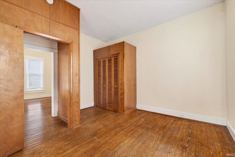 Tiny photo for 705 W 13Th Street, Bloomington, IN 47404 (MLS # 202609632)