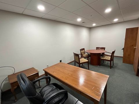 Tiny photo for 332 3rd Avenue #6, Jasper, IN 47546 (MLS # 202600758)