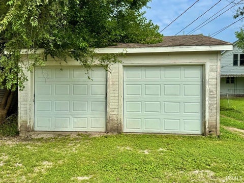 Tiny photo for 1013 - 1015 S 19Th Street, New Castle, IN 47362 (MLS # 202640930)