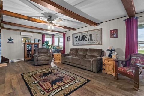 Tiny photo for 12520 S STATE ROAD 19, Converse, IN 46919 (MLS # 202619042)