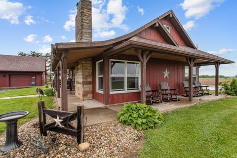 Tiny photo for 12520 S STATE ROAD 19, Converse, IN 46919 (MLS # 202619042)