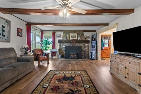 Tiny photo for 12520 S STATE ROAD 19, Converse, IN 46919 (MLS # 202619042)