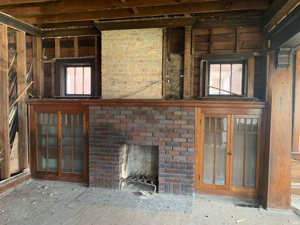 Photo of 2122 Lincoln Way W Way, South Bend, IN 46628 (MLS # 202616812)