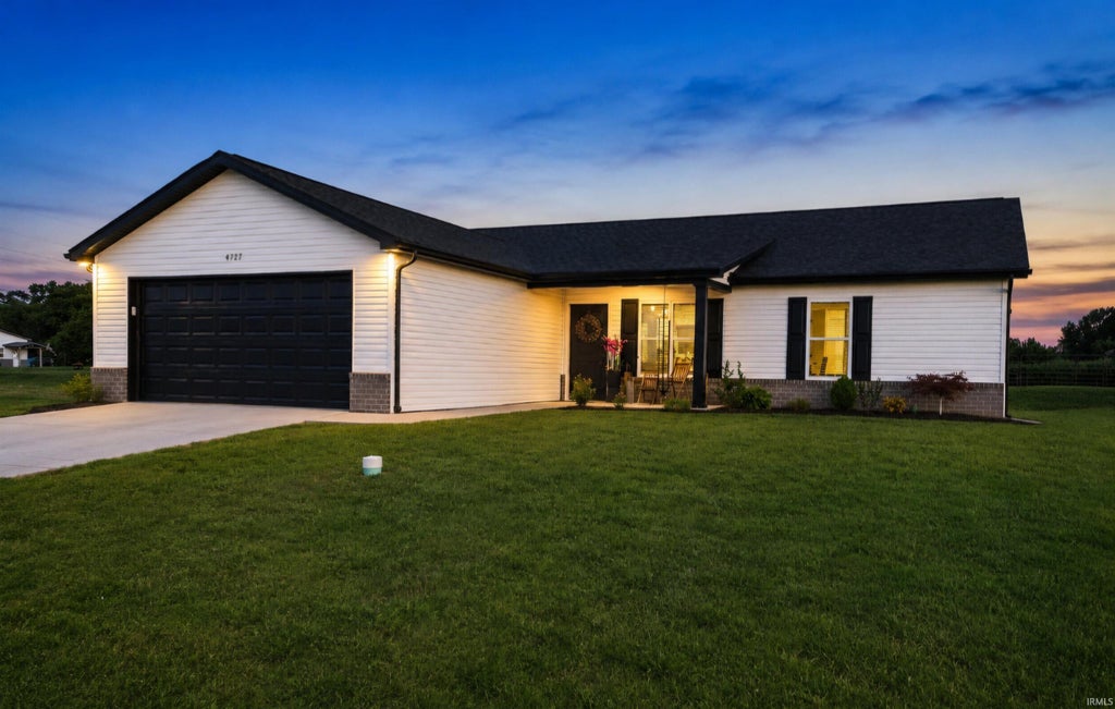 Photo of 4727 White Spruce Lane, Evansville, IN 47725 (MLS # 202620301)