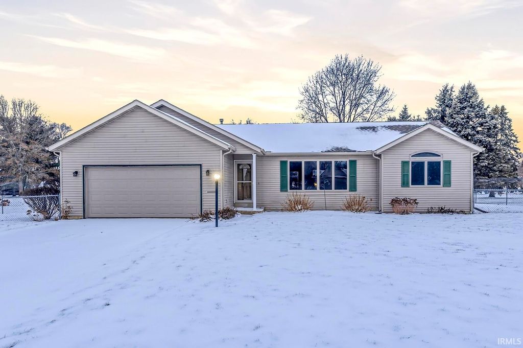 Photo of 23113 Montrose Park Drive S Dr, Elkhart, IN 46514 (MLS # 202601853)