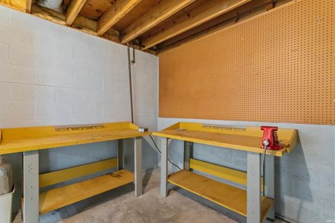 Tiny photo for 3309 Tally Ho Drive, Kokomo, IN 46902 (MLS # 202549310)