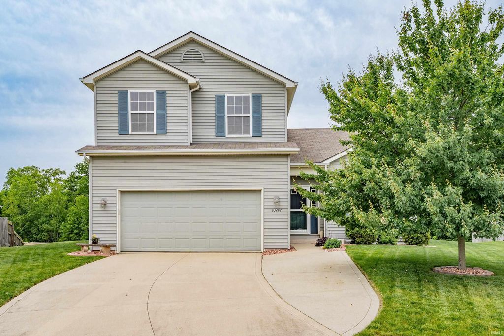 Photo of 10247 Erwin Lane, New Haven, IN 46774 (MLS # 202620280)