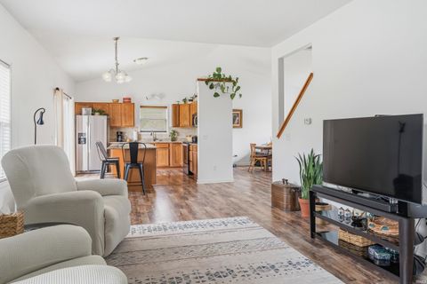 Tiny photo for 10247 Erwin Lane, New Haven, IN 46774 (MLS # 202620280)
