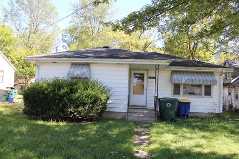 Photo of 1512 S Wall Avenue, Muncie, IN 47302 (MLS # 202602334)