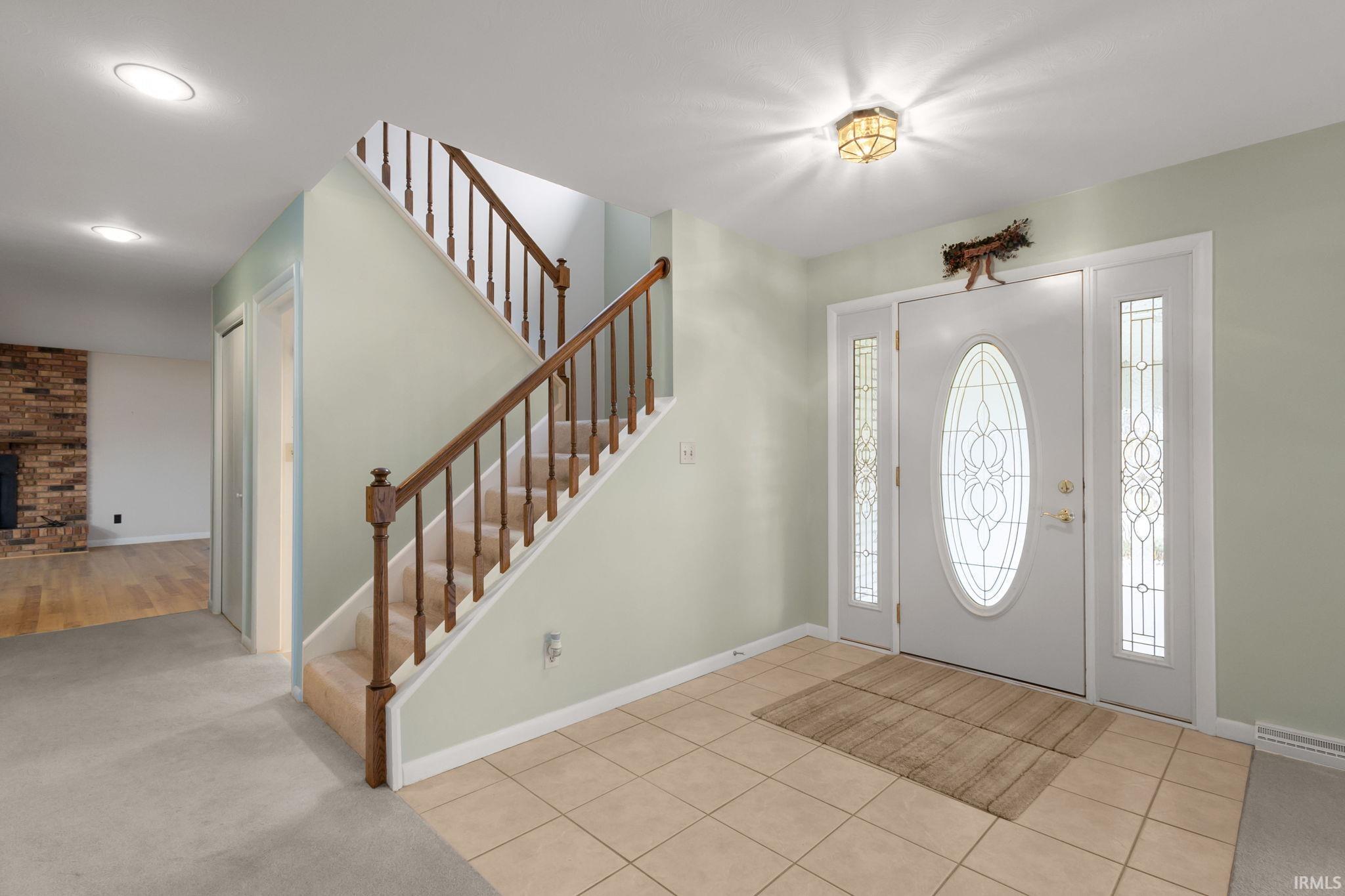 Middlebury, Indiana 46540, United States, 4 Bedrooms Bedrooms, ,3 BathroomsBathrooms,Residential,Pending,30874