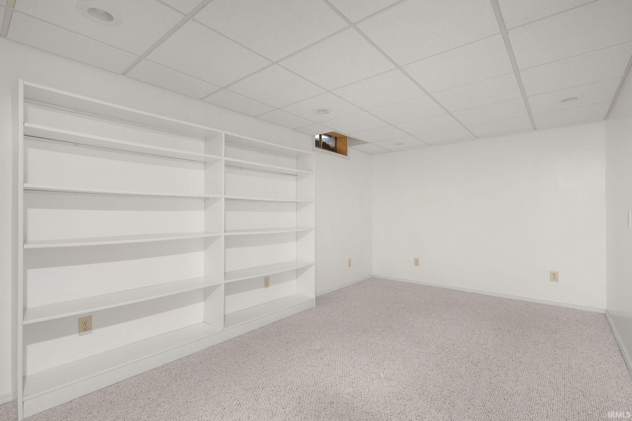 Middlebury, Indiana 46540, United States, 4 Bedrooms Bedrooms, ,3 BathroomsBathrooms,Residential,Pending,30874