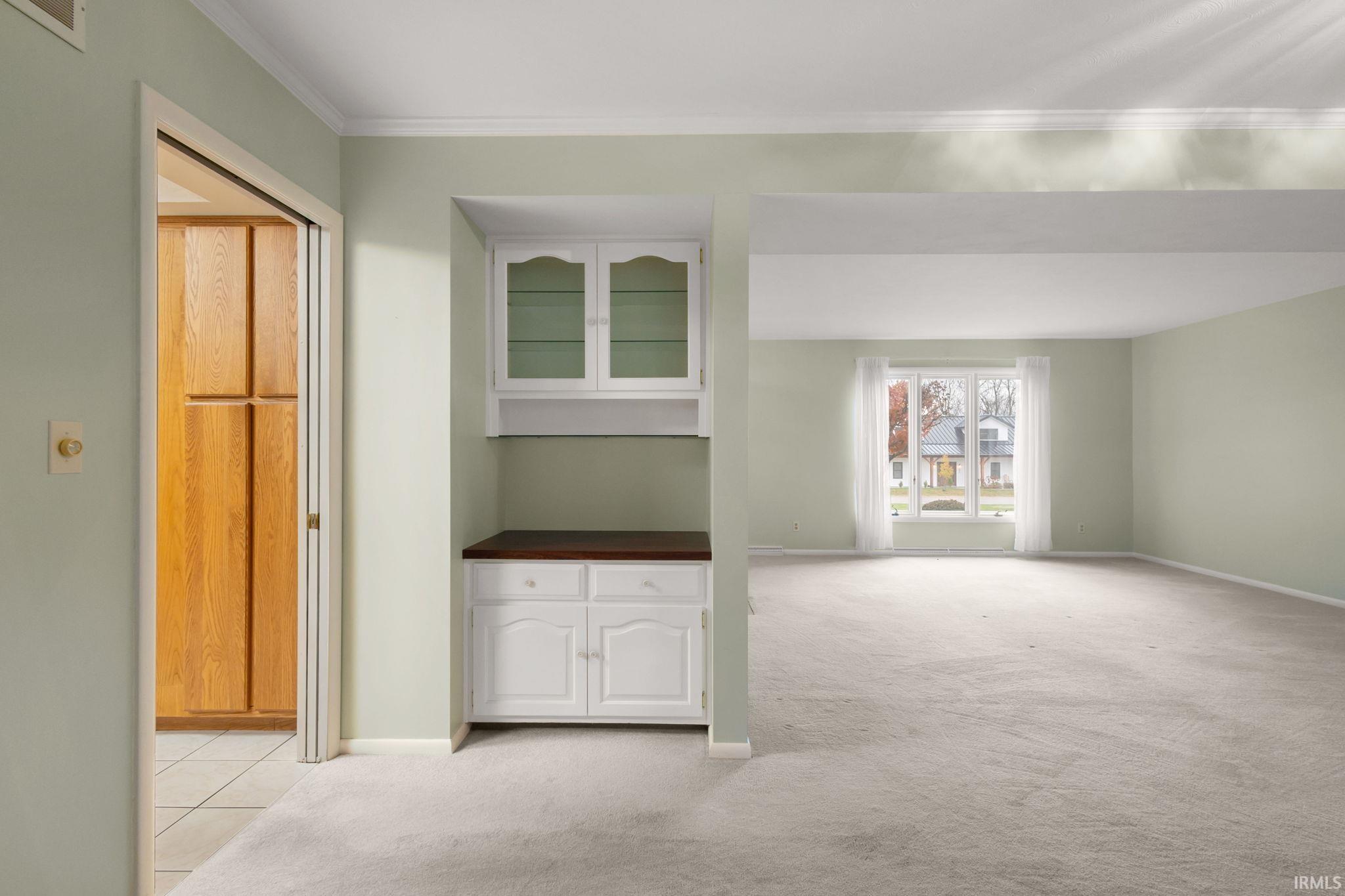 Middlebury, Indiana 46540, United States, 4 Bedrooms Bedrooms, ,3 BathroomsBathrooms,Residential,Pending,30874