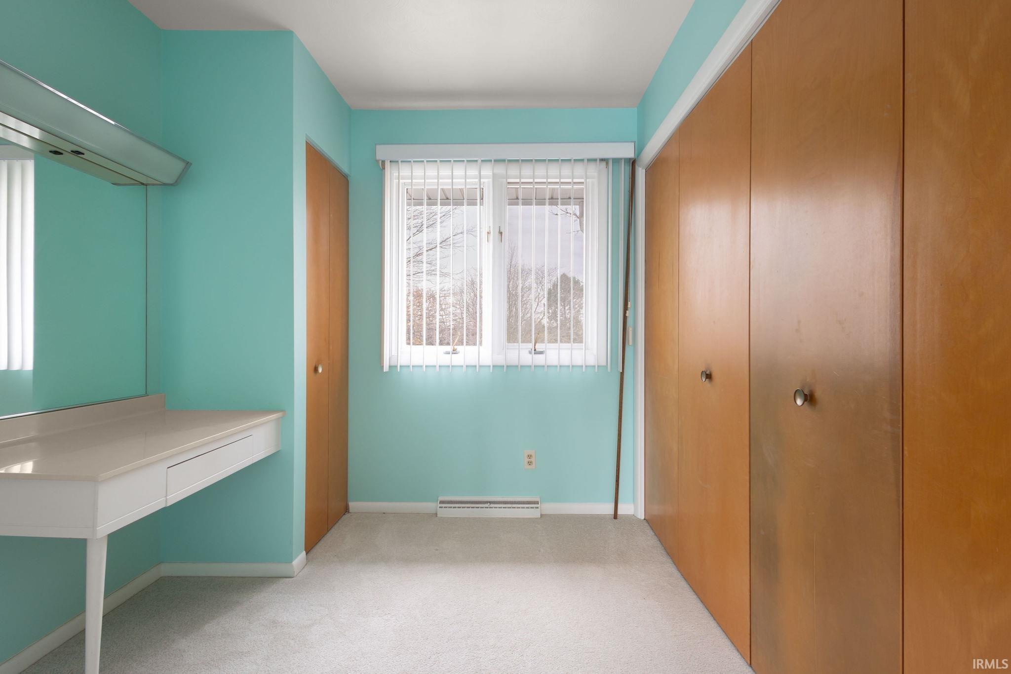 Middlebury, Indiana 46540, United States, 4 Bedrooms Bedrooms, ,3 BathroomsBathrooms,Residential,Pending,30874