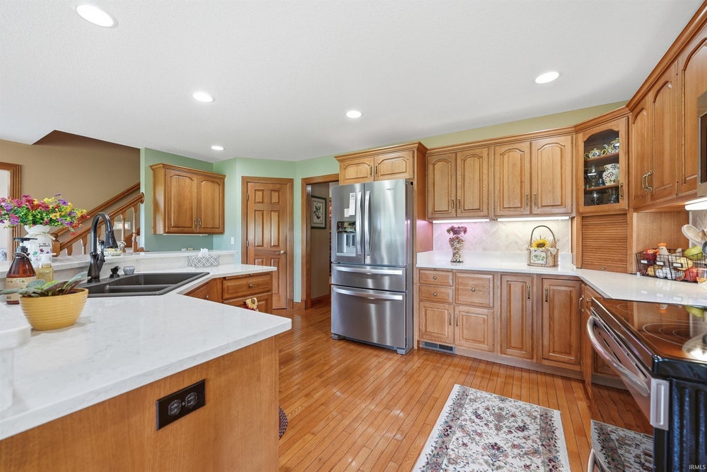 Photo of 8328 Norwood Court, Fort Wayne, IN 46835 (MLS # 202637158)
