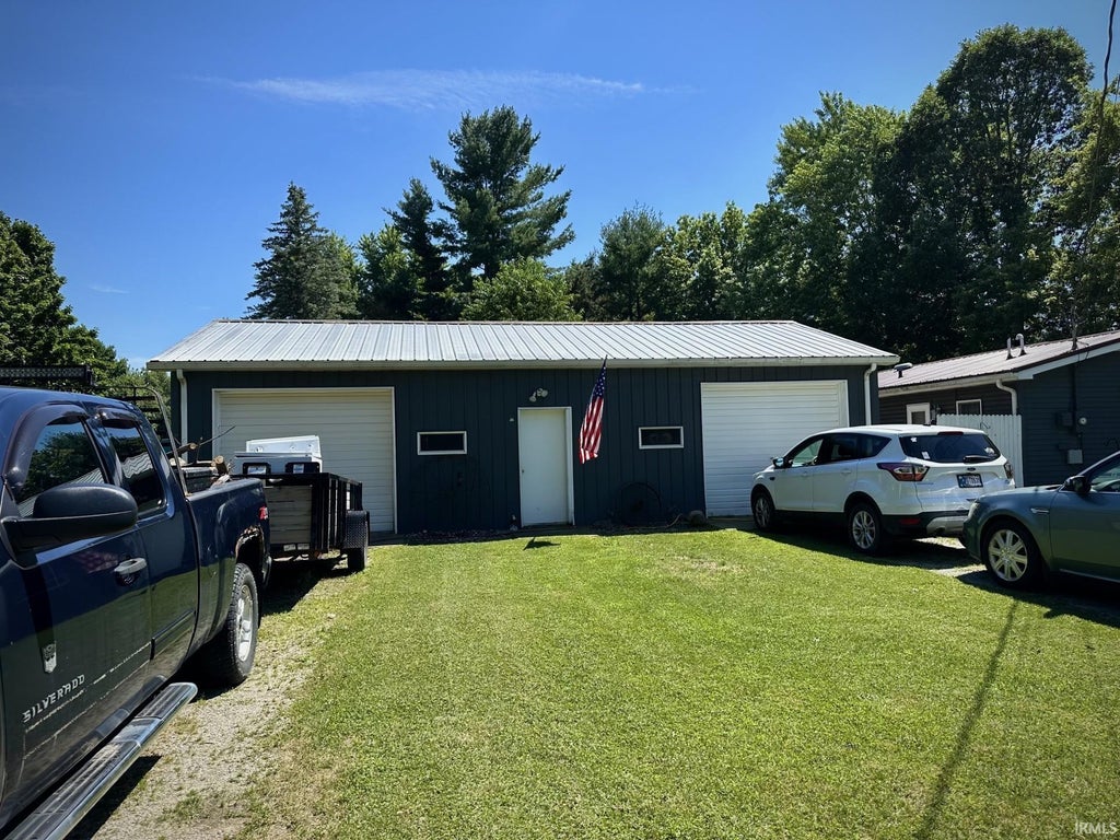 Photo of 1140 N 170 W Street, Angola, IN 46703 (MLS # 202626973)