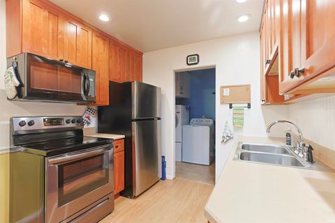 Tiny photo for 1241 Pyle Avenue, South Bend, IN 46615 (MLS # 202618373)