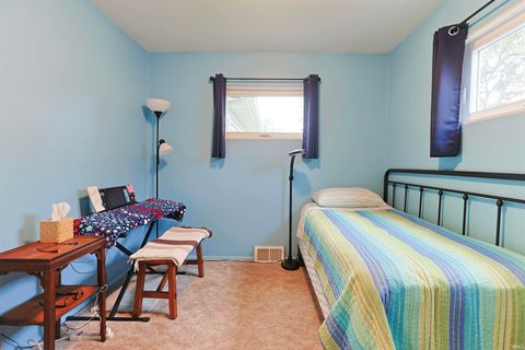 Tiny photo for 1241 Pyle Avenue, South Bend, IN 46615 (MLS # 202618373)