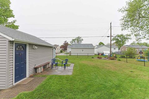 Tiny photo for 1241 Pyle Avenue, South Bend, IN 46615 (MLS # 202618373)